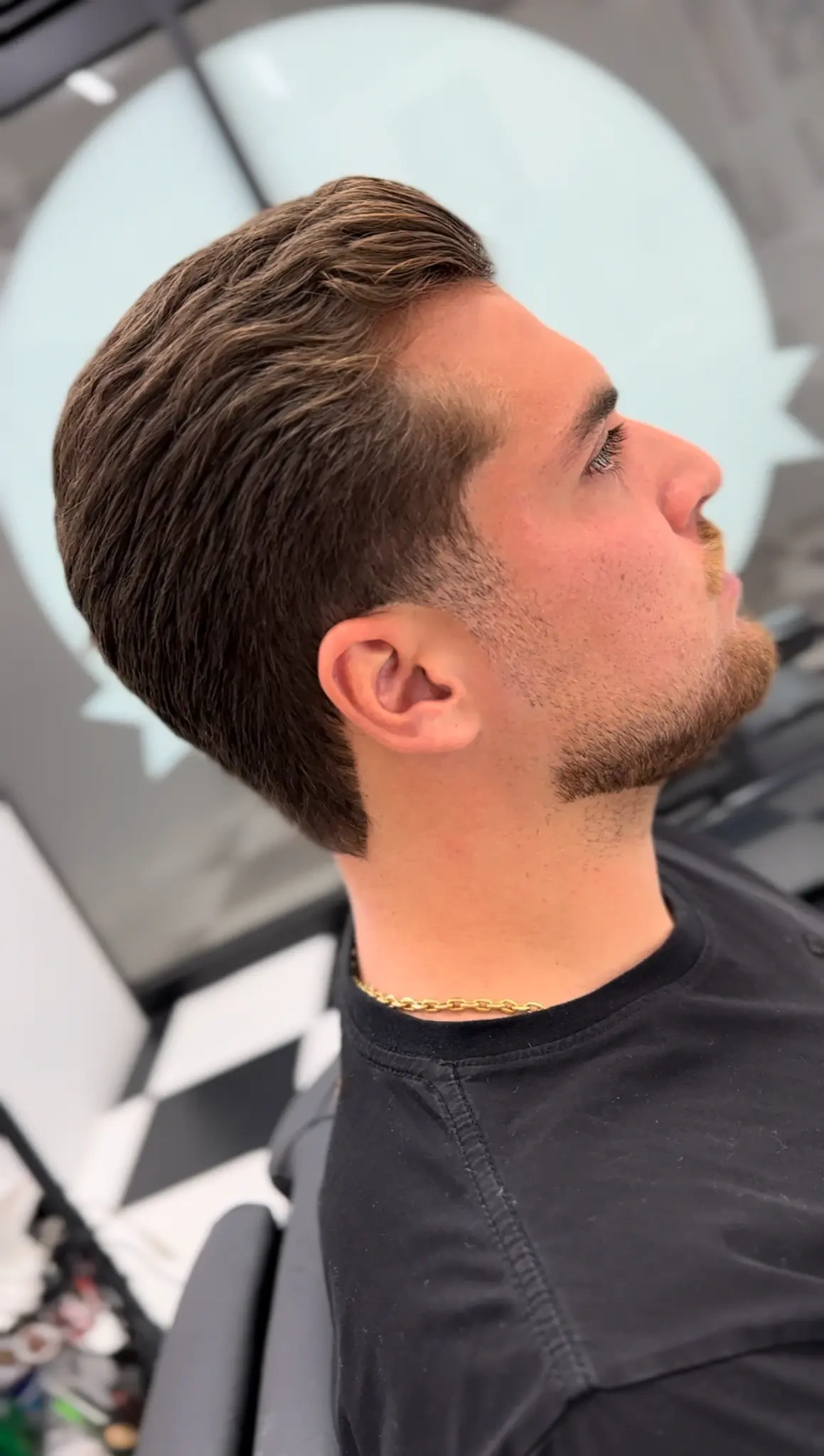 TONY haircut and beard finish
